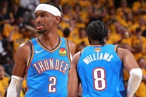 A-史密斯：雷霆要和前面3場(chǎng)一樣優(yōu)先把球給SGA&杰倫威 步行者無(wú)解