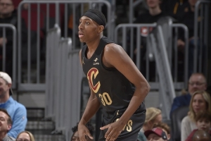 ??瞎扔！湯姆林21中6&三分8中1拿17分7板&7失誤 前三節(jié)15中2