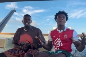 博格巴：支持登貝萊獲得金球獎，若今年拿不到他就永遠都拿不到了