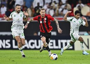 格德斯：卡塔爾聯(lián)賽正迅速發(fā)展，很多球員都會想來這里踢球