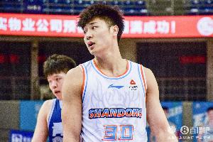 山東男籃官宣：何思雨、陸翊銘、侯沛佐三名球員離隊