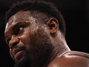 鵜鶘高管：若我們想裁掉錫安那沒任何成本 但我們?nèi)詫⑺曌骱诵? >
                                        </div>
                                    </div>
                                    <div   id=