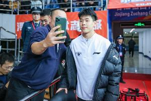 媒體人：同曦能從省體育局層面申領(lǐng)到450萬 江蘇能申領(lǐng)到250萬元