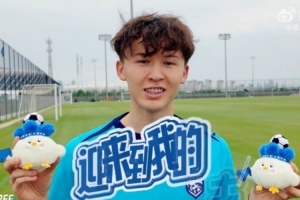 8月首個主場比賽明日開打，新晉助威大使空降三鎮(zhèn)現(xiàn)場??