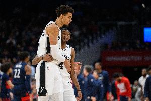 ?？怂鬼斝嚼m(xù)約！文班亞馬明夏可提前續(xù)約 最高可簽5年3.17億美元