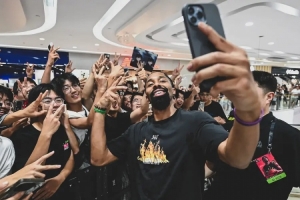 丁威迪中國行——出發(fā)咯，今天有沒有人在西湖偶遇丁局