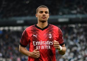 迪馬濟奧：紐卡將提高對佳夫的報價，若球員要求轉會交易可能成行