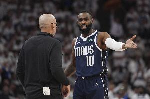 老哈達(dá)威：基德咱倆是隊(duì)友 你DNP我兒子卻從沒有解釋 太不尊重了