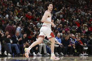 美媒：公牛仍給吉迪報(bào)價年薪2000萬美元 其他球隊(duì)也對球員有意