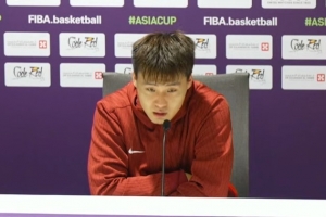 趙睿：中國(guó)籃球需要更多年輕人站出來(lái) 評(píng)判一名球員不只是看得分