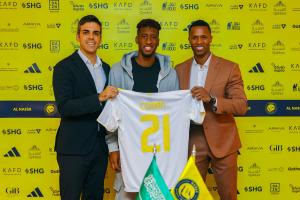 C羅集齊冠軍拼圖？勝利新援科曼29歲29冠，13賽季奪13座聯(lián)賽冠軍