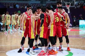 郭艾倫：看球也好打球也罷 這是我生涯經(jīng)歷過最緊張的一場比賽