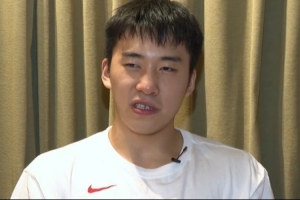 王俊杰：中國男籃每場都是拼出來的 大哥們都給了我很多建議