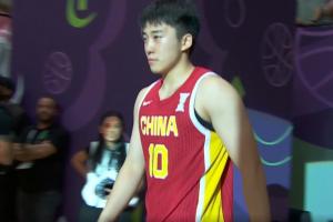 王俊杰留下遺憾的淚水！王俊杰、胡金秋入選本屆亞洲杯最佳陣容