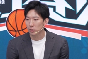 中國貝弗利！周琦：防守干得特別好 這就是高詩巖留下的原因