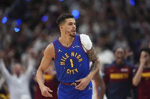 波特：想要孩子但不想像阿里扎因撫養(yǎng)費(fèi)破產(chǎn) 我現(xiàn)在無(wú)法分辨女人