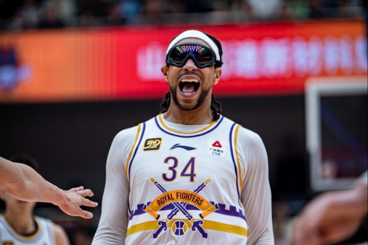 直播吧獨家：廣東遼寧均給薩林杰開出了稅后120萬美元報價