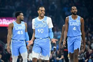 逆天！騎士還有2個(gè)空缺名額 但奢侈稅已達(dá)1.49億美元