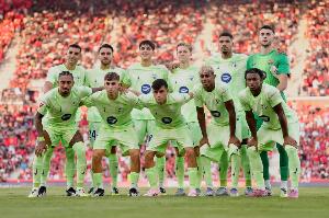 馬卡：巴薩連續(xù)兩周無(wú)緣新球衣首秀，對(duì)萊萬(wàn)特將穿青檸綠球衣