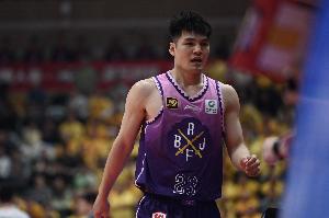 終于要到手了？朱芳雨對(duì)陳國(guó)豪欣賞已久 去年還曾“招募”后者