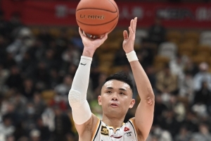 原帥：每天會(huì)在正常訓(xùn)練之外再加練200個(gè)三分球 十幾年從沒間斷