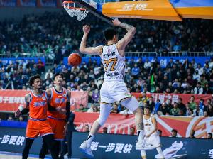 媒體人：上海隊(duì)購(gòu)買力聯(lián)盟第1 去年有難言之隱才讓首鋼專美于前