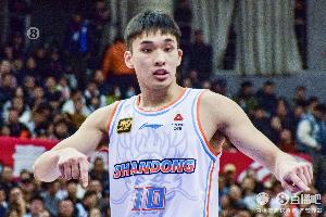 大姜國豪轉(zhuǎn)會 CBA11個狀元還剩謝智杰楊曦皓在選中他們的球隊打球