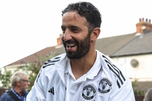 希勒：主帥不打出成績(jī)就很難繼續(xù)得到時(shí)間，除非你是阿莫林