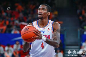 還有變數(shù)？媒體人曬薩姆納圖片：討價(jià)還價(jià) 實(shí)現(xiàn)利益最大化