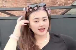 劉禹彤曬日常視頻：年度最簡(jiǎn)單手勢(shì)舞和最好看濾鏡