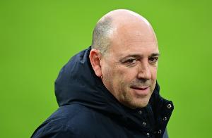 會是誰？藥廠高層卡羅：希望下周一敲定新帥人選，周二就帶隊訓練