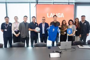 上海申花訪問馬德里，走進西甲及其俱樂部交流經(jīng)驗