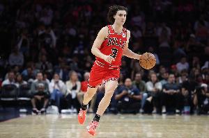 托馬斯簽下資質(zhì)報(bào)價(jià)！你認(rèn)為其他三位受限制自由球員命運(yùn)如何？