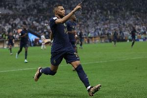 姆總！隊報：法國足協(xié)曾想與阿根廷進行友誼賽，被姆巴佩勸退