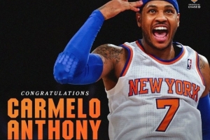 尼克斯官方曬甜瓜經(jīng)典“爆頭”慶祝姿勢：祝賀安東尼入選名人堂