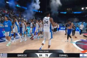 強(qiáng)勁的對(duì)手！字母哥賽后與阿夫迪亞擁抱并特地對(duì)其表示鼓勵(lì)