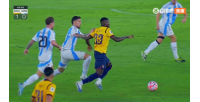 10人vs10人！凱塞多兩黃變一紅，厄瓜多爾、阿根廷均10人應(yīng)戰(zhàn)！