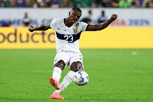 凱塞多世預(yù)賽末輪染紅！將缺席明年世界杯首場比賽