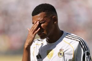 球迷因種族歧視姆巴佩被捕，奧維耶多官方：反對任何形式種族主義