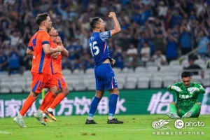 中超聯(lián)賽第24輪，最終上海申花主場(chǎng)3-3戰(zhàn)平山東泰山