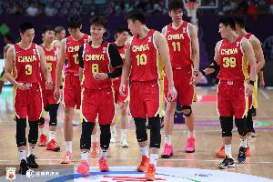 媒體人：80%的罰球和40%的三分命中率 會成為未來中國男籃的標(biāo)配