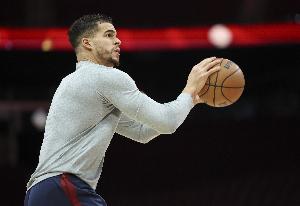 小波特：我向往世外桃源 買(mǎi)了塊村地種植果樹(shù)&莊稼要實(shí)現(xiàn)自給自足