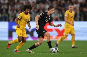 伊爾迪茲和阿德耶米互夸：阿德耶米很出色，在學(xué)生時(shí)代就是小榜樣