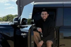 喜提新車烈馬猛禽！小皮蓬：已經(jīng)迫不及待要開(kāi)動(dòng)了！