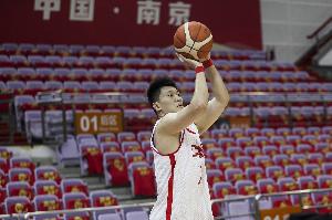 雷蒙：競技體育沒有如果 亞洲杯決賽我比任何人都想投進(jìn)那個(gè)三分