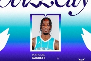 黃蜂官方：球隊(duì)簽下后衛(wèi)馬庫(kù)斯-加勒特 裁掉昨天剛簽的斯萊特