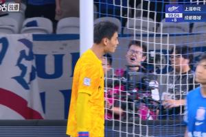 人麻了！周定洋最后時刻讀秒絕平申花，薛慶浩面色鐵青