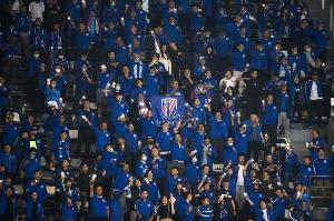 申花球迷組織藍(lán)魔青年軍宣布解散：預(yù)祝申花能在本賽季奪得冠軍