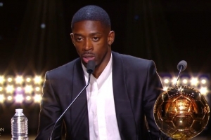 登貝萊：這一直是很普通的一天，我照常訓練直到來參加金球獎典禮