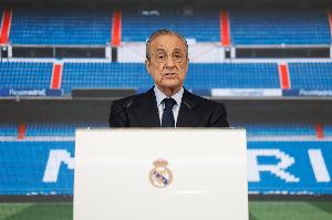 點名巴薩馬競！馬卡：皇馬方面抨擊裁判雙標(biāo)，認(rèn)為被區(qū)別對待